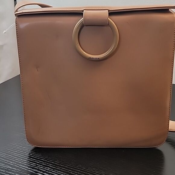 Sequoia Parise Vintage Leather Shoulder Bag - Picture 8 of 12